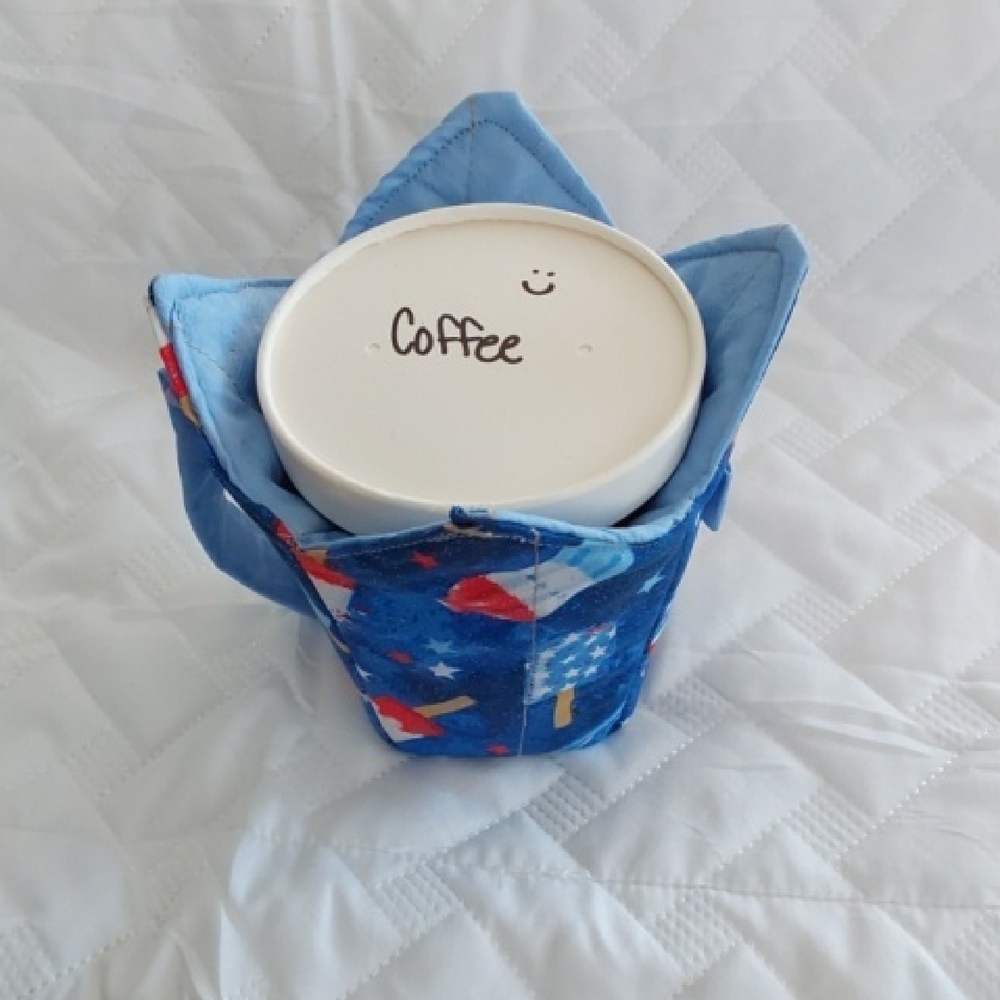 Ice Cream Pint, Coffee Cup & Beverage Cozy, With A Hoop For A Spoon - Picture 4 of 9
